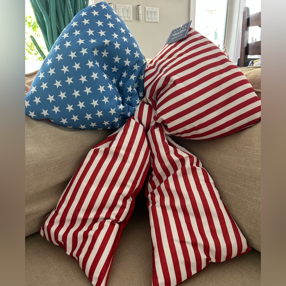 “New” Martha Stewart Patriotic Star & Stripe - Red, White & Blue